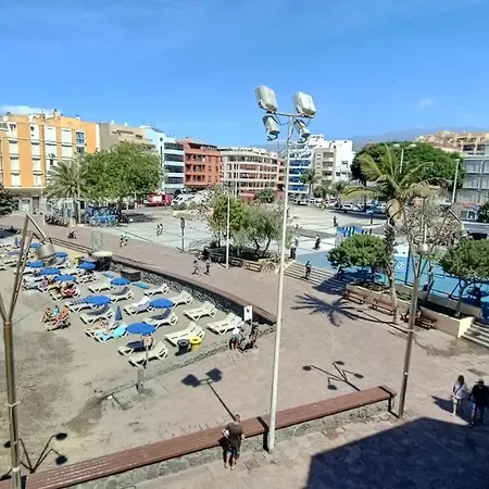 Views Of Beach, Two Apartman